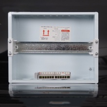 12回路配电箱照明箱开关箱暗装透明面板LRP1【塑料支架】